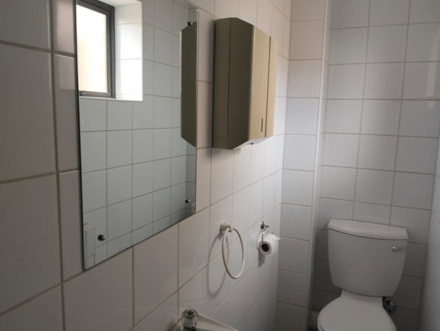 To Let Commercial Property for Rent in Eversdal Western Cape